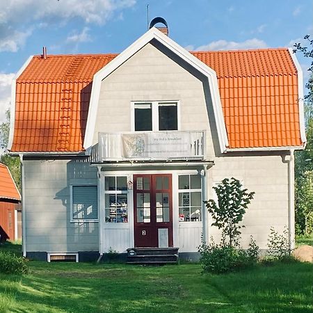 Myb&B & Guesthouse Lonneberga-Silverdalen Ngoại thất bức ảnh