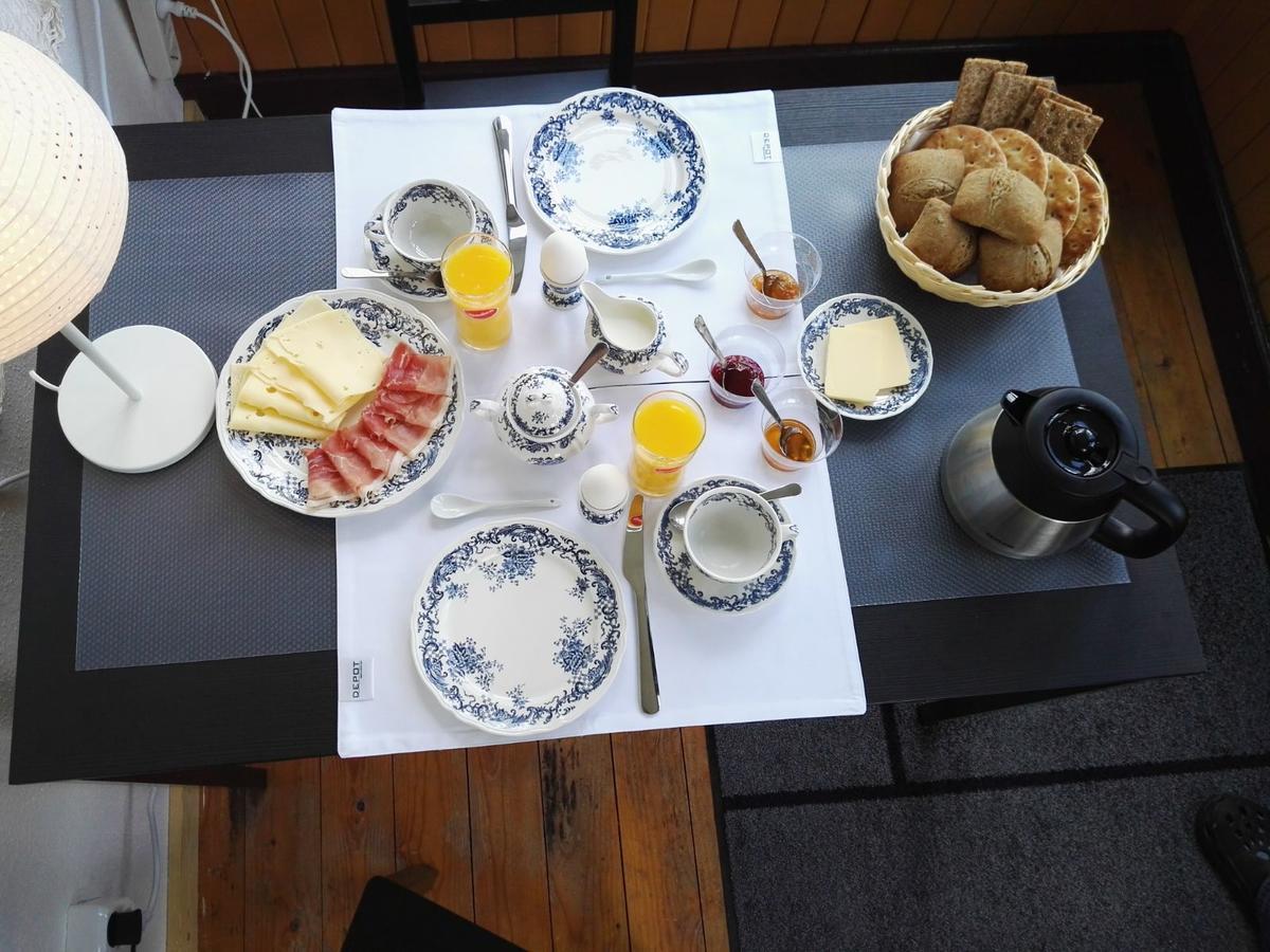 Myb&B & Guesthouse Lonneberga-Silverdalen Ngoại thất bức ảnh